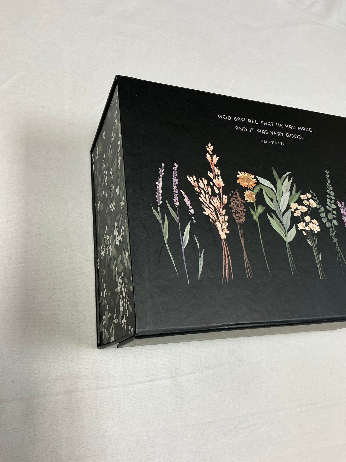 Genesis Gift Box